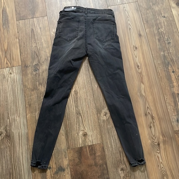 Simply Obsessed jeans - Picture 3 of 4